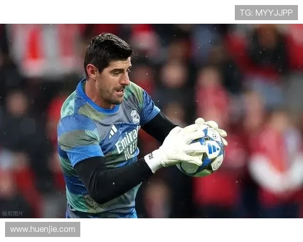 库尔图瓦支招拉门斯：客战安菲尔德，向 KOP 鼓掌